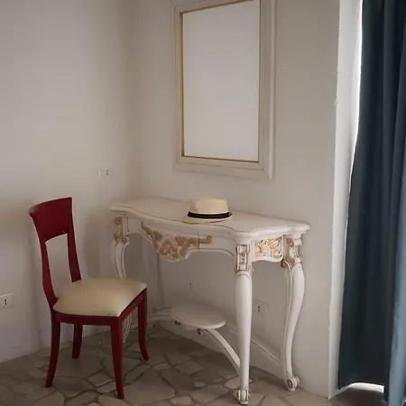 Bianco Trullo * 圣米凯莱萨伦蒂诺